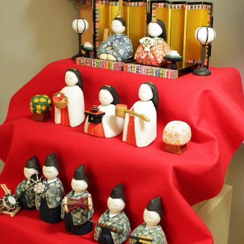 井堀さん作、雛人形段飾りサムネイル