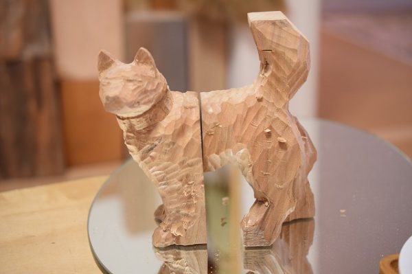 犬彫りサムネイル