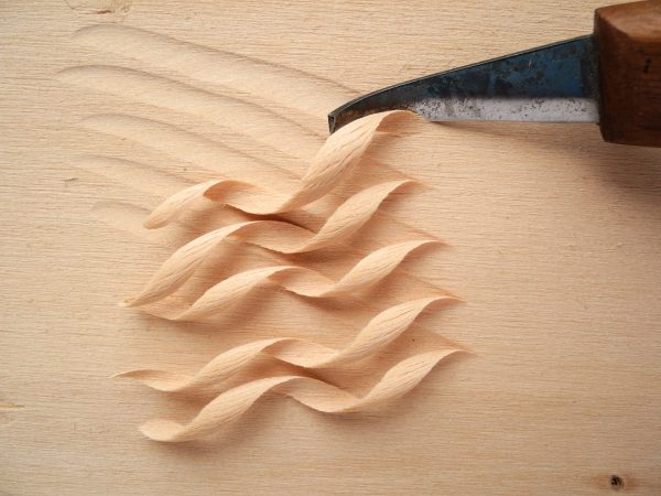 木彫りの技術が上達するコツと最近の木彫り事情サムネイル